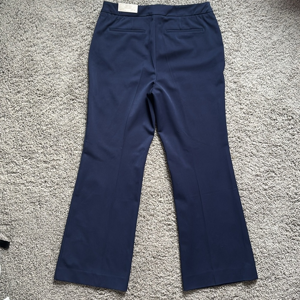 Chico’s So Slimming Trouser - Picture 13 of 13